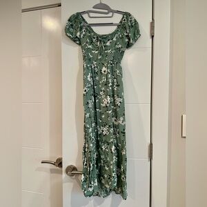 Hollister Green Floral Maxi Dress